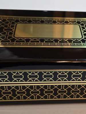 Luxurious Wooden Box Black 1/4 Kilo